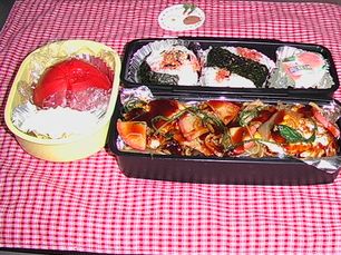 お父さん・・焼きそば弁当♪