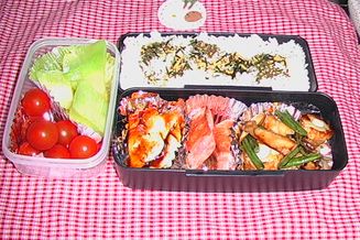 お父さん頑張って弁当(^^♪