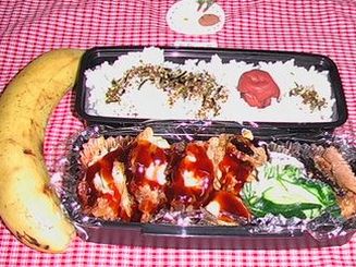 いかのかき揚と秋刀魚の蒲焼弁当