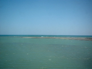 広い海