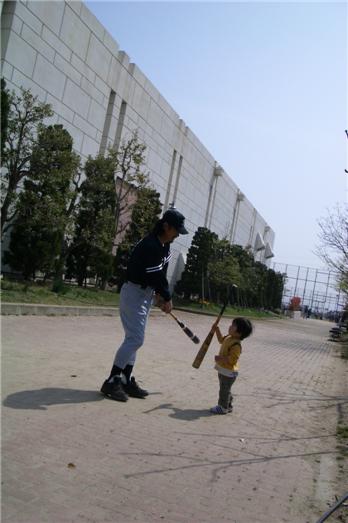 バットで遊ぶ