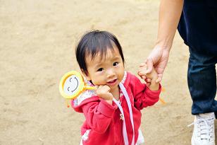 幼児競争ちゃんとはしれたねぇ