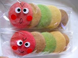 芋虫クッキー 001.jpg