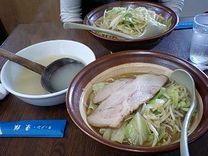 新潟　ラーメン　東横