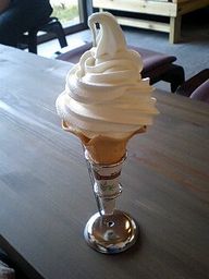 ショコラ亭　やすだソフトクリーム