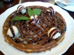 ミルクジャム＆チョコレートワッフル