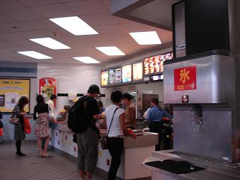 マック　カウンター