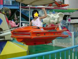 ミニ遊園地にて