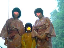 女三人　浴衣姿