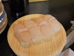 平禄寿司 - ホタテ