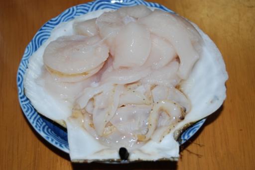 ホタテ刺し