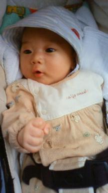 指しゃぶりの練習