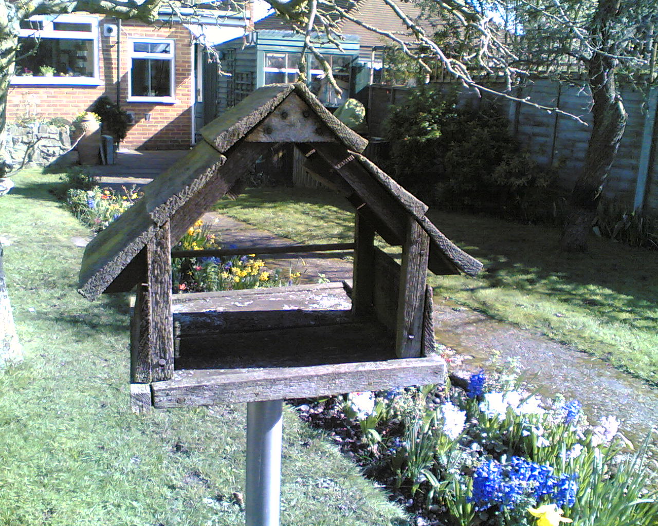 バードテーブル