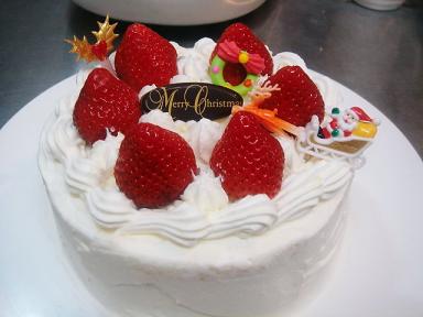 クリスマスケーキを作ってみました～♪