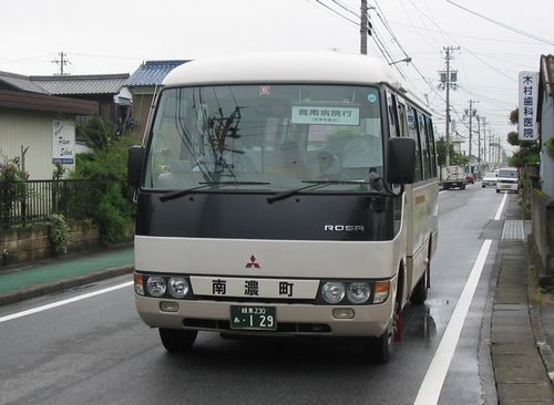 南濃町営バス（当時)　現在は合併で海津市に　近鉄美濃松山駅近くにて
