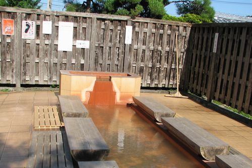 血の池のお湯を引いた足湯　