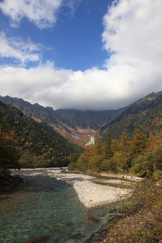 上高地河童橋から　09.10.14