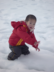 雪遊び