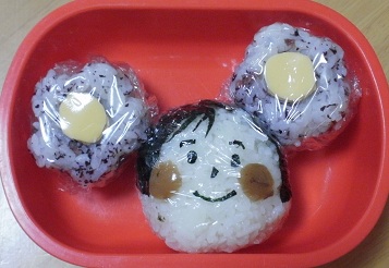 2011.03.17 おむすび弁当