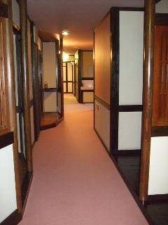 せきのや　館内