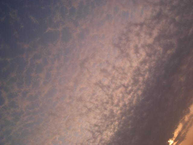 sky01.JPG