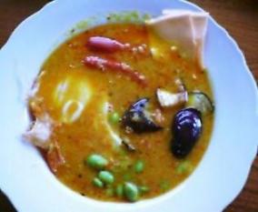 ベル「食べるスープカレー」