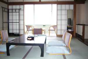 ホテル三楽荘　客室