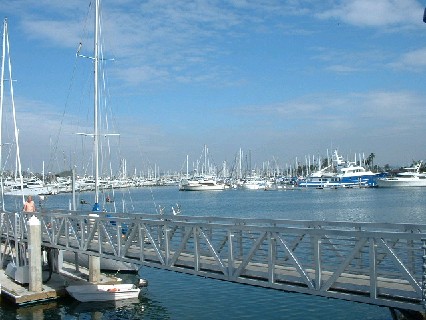 シェルターアイランドのヨットハーバー１