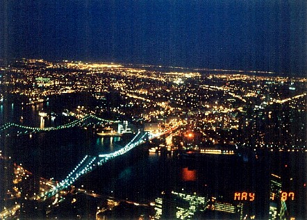 貿易センタービルより　ブルックリン橋を望む（夜）