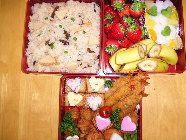 ハートのお弁当.jpg