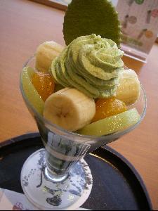 ヨーグルトパフェ