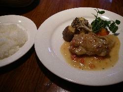 若鶏のカッチャトーラ