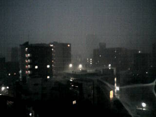 2009/10/08　05:34:50 ももこン家・・・台風18号到来！