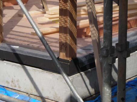 葉山一色（柱後）