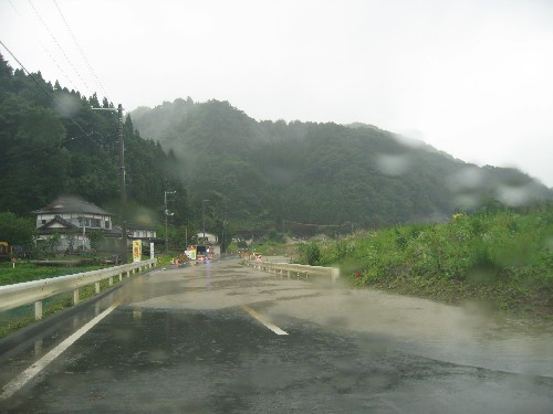 台風4号