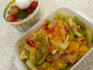 スハ?ケ?ッティスカッシュと炒め野菜のトマトソース和えランチ.jpg