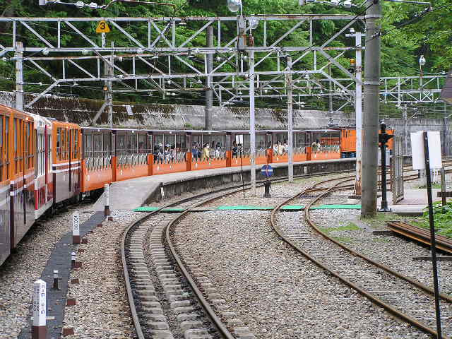 黒部峡谷トロッコ列車０２