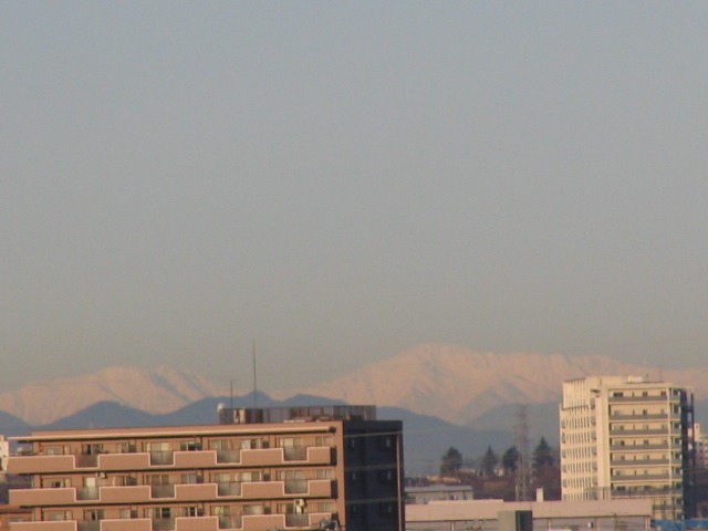2006/2/2 東京から見える、白い山々