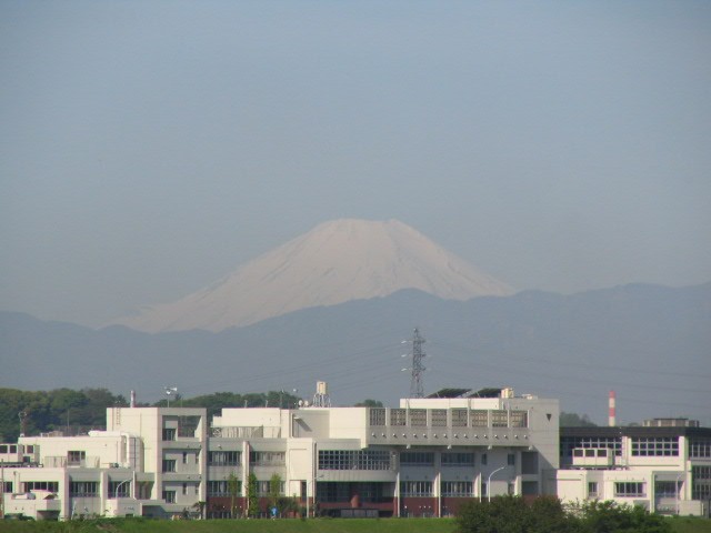 2005/4/23 朝の富士山