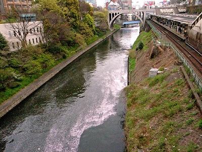 御茶ノ水駅前02