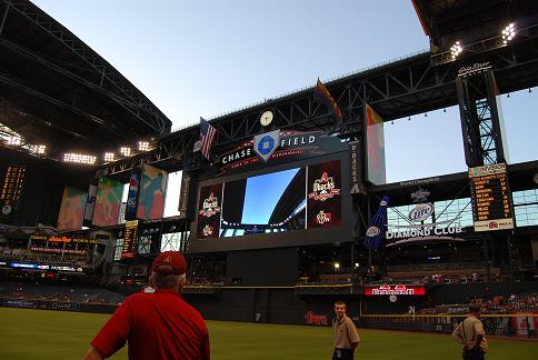 「Chase Field」