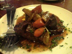 ほほ肉ワイン煮込み