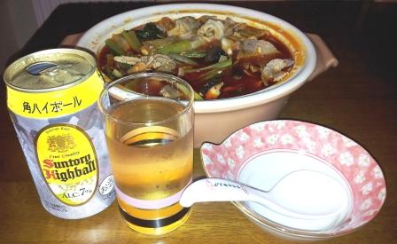 ラー油鍋と角ハイボール2