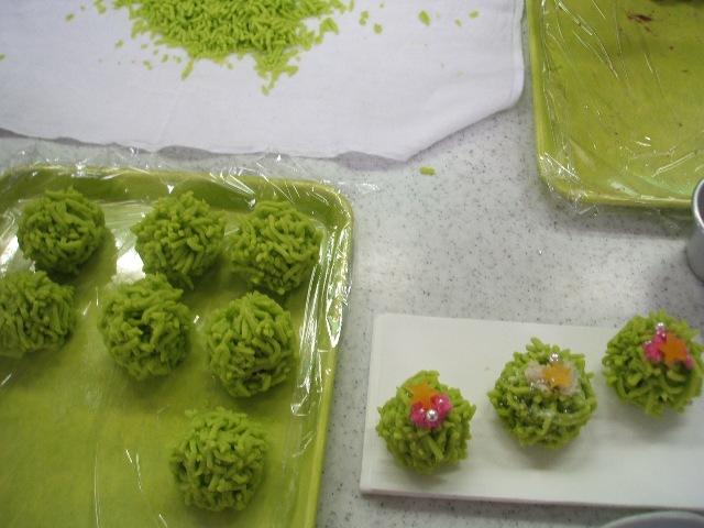 きんとんはしで組み立て