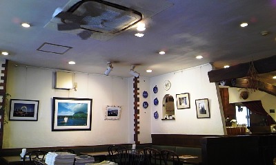 カフェ･ロマーノの店内7月.jpg