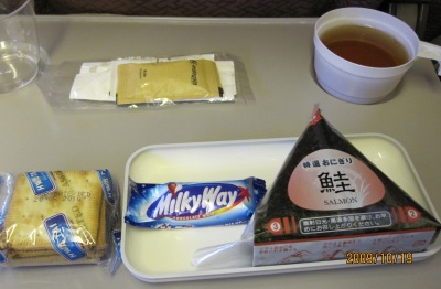 マレーシア航空機内食2.jpg