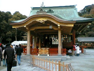 鶴岡八幡宮の舞殿