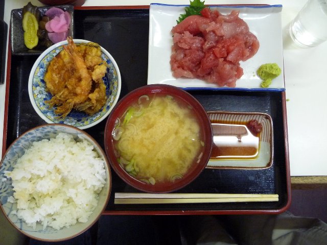 090412_Tsukijimeshi3