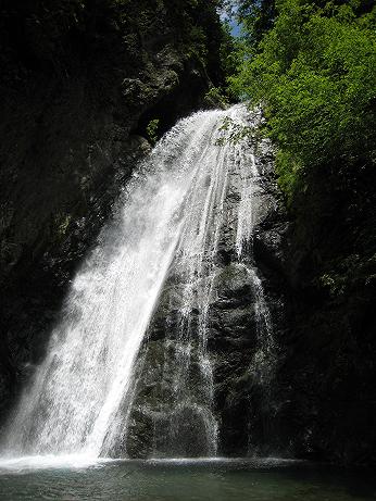 銚子の滝　　２