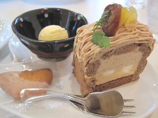 栗のケーキ.JPG